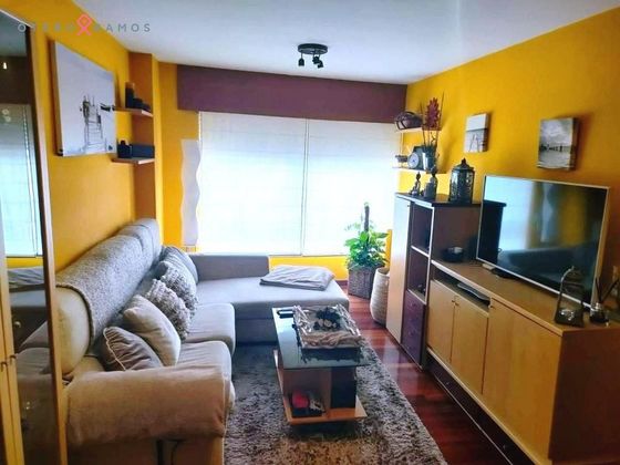 Foto 1 de Dúplex en venta en Castiñeiriño - Cruceiro de Sar de 3 habitaciones con garaje y calefacción