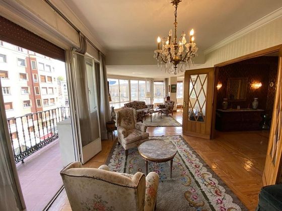 Foto 2 de Pis en venda a Lovaina - Aranzabal de 5 habitacions amb terrassa i calefacció