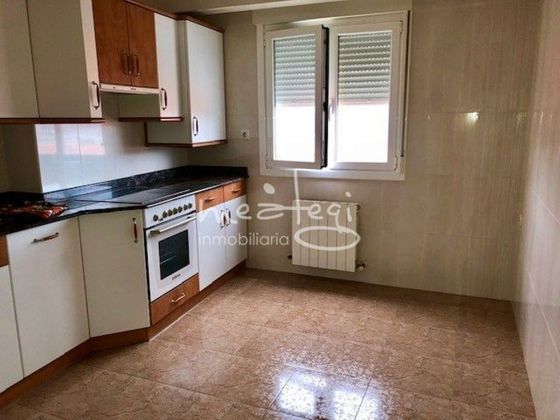 Foto 1 de Venta de piso en Muskiz de 2 habitaciones con calefacción