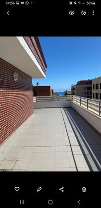 Foto 2 de Ático en venta en Castro de 2 habitaciones con terraza y piscina
