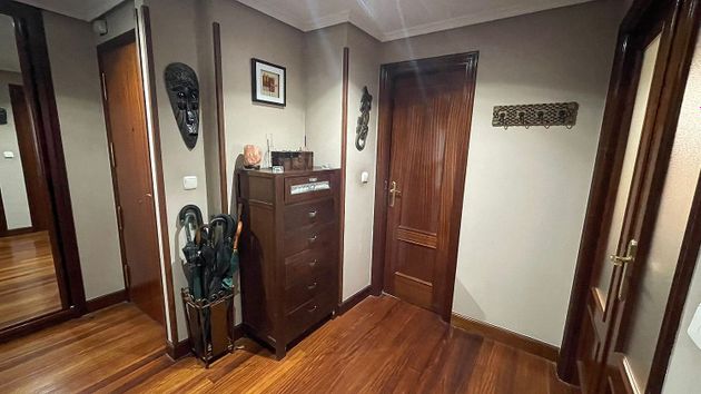 Foto 2 de Pis en venda a Ortuella de 3 habitacions amb garatge i calefacció