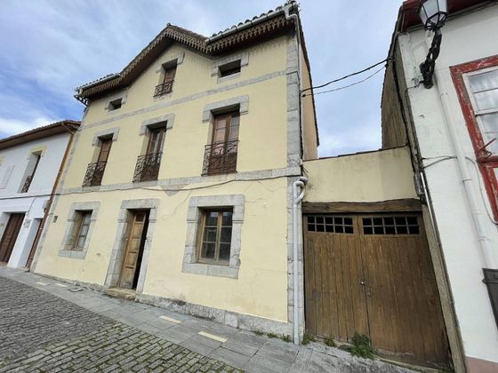 Foto 1 de Casa adosada en venta en calle Francisco Sanchez Noriega de 8 habitaciones con garaje y jardín