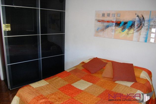 Foto 2 de Dúplex en venta en Betoño - Abetxuko de 3 habitaciones con terraza y calefacción