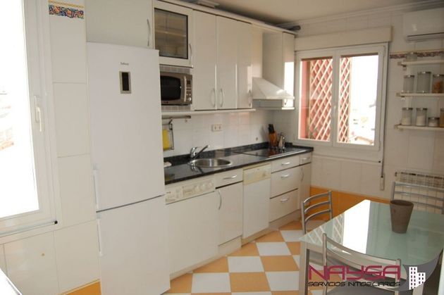 Foto 2 de Piso en venta en Centro - Vitoria-Gasteiz de 2 habitaciones con aire acondicionado y calefacción