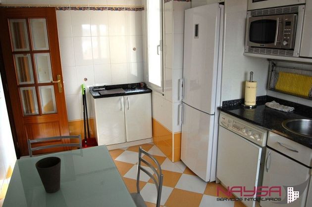 Foto 1 de Pis en venda a Centro - Vitoria-Gasteiz de 2 habitacions amb aire acondicionat i calefacció