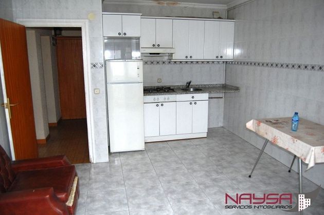 Foto 1 de Pis en venda a Zabalgana - Ariznabarra de 2 habitacions amb terrassa i calefacció