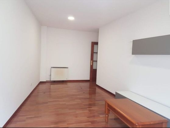 Foto 1 de Piso en venta en Los Castros - Castrillón - Eiris de 2 habitaciones con garaje y ascensor