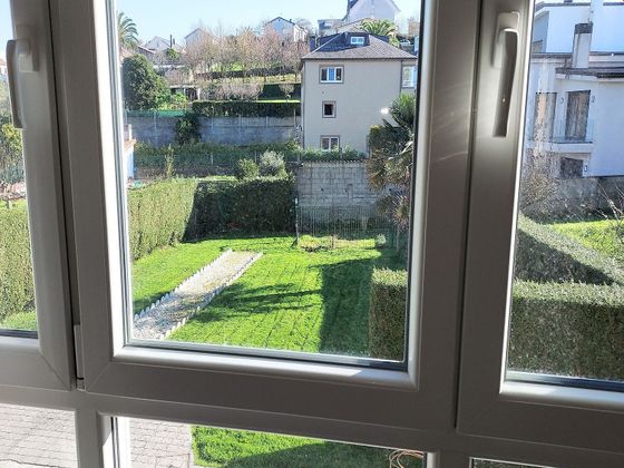 Foto 1 de Venta de chalet en Culleredo de 4 habitaciones con terraza y jardín