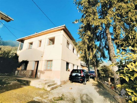 Foto 1 de Casa en venda a Regueras (Las) de 4 habitacions amb garatge