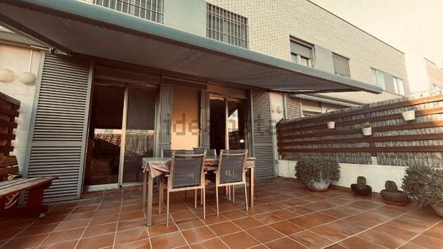 Foto 2 de Casa en venda a Montbrió del Camp de 3 habitacions amb terrassa i piscina