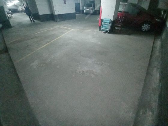 Foto 2 de Venta de garaje en Basauri de 9 m²