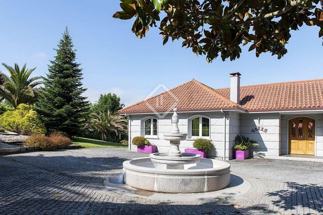 Foto 2 de Casa en venda a Nogueira de Ramuín de 4 habitacions amb terrassa i piscina