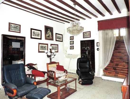 Foto 1 de Casa rural en venda a Cuenca de Campos de 7 habitacions amb balcó