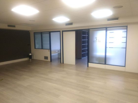 Foto 2 de Oficina en venda a Centro - Vitoria-Gasteiz amb garatge i calefacció