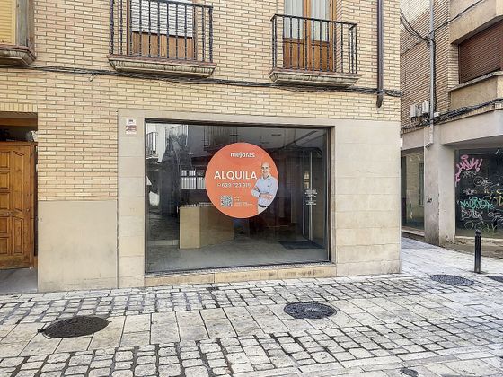 Foto 1 de Alquiler de local en calle Carnicerías de 218 m²