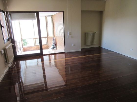 Foto 2 de Venta de piso en Barrios Bajos - La Horta de 1 habitación con piscina y garaje