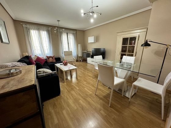 Foto 1 de Alquiler de piso en Barrios Bajos - La Horta de 3 habitaciones con muebles y calefacción
