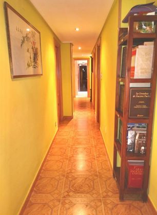 Foto 2 de Pis en venda a calle República Argentina de 4 habitacions amb balcó i calefacció