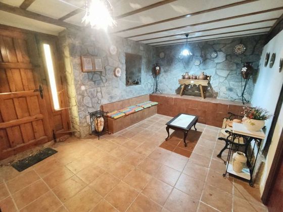 Foto 1 de Venta de casa en Valle de Tobalina de 4 habitaciones y 222 m²
