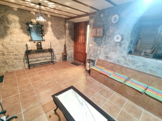 Foto 2 de Casa en venda a Valle de Tobalina de 4 habitacions i 222 m²