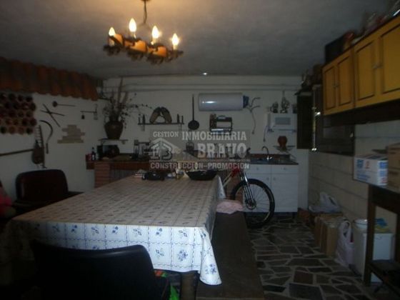 Foto 1 de Garatge en venda a Medina de Pomar de 80 m²
