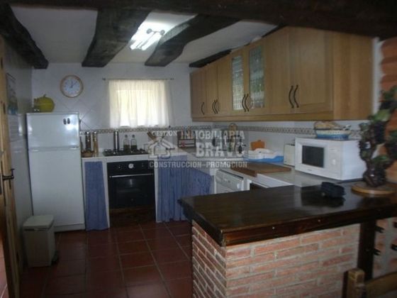 Foto 2 de Venta de casa en Valle de Tobalina de 3 habitaciones con calefacción
