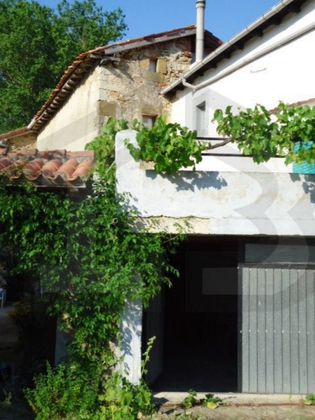 Foto 1 de Casa en venda a Merindad de Montija de 3 habitacions amb terrassa