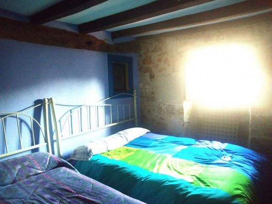 Foto 2 de Casa en venta en Valle de Manzanedo de 4 habitaciones con aire acondicionado y calefacción
