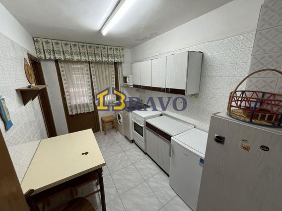 Foto 2 de Pis en venda a Medina de Pomar de 3 habitacions amb terrassa i calefacció