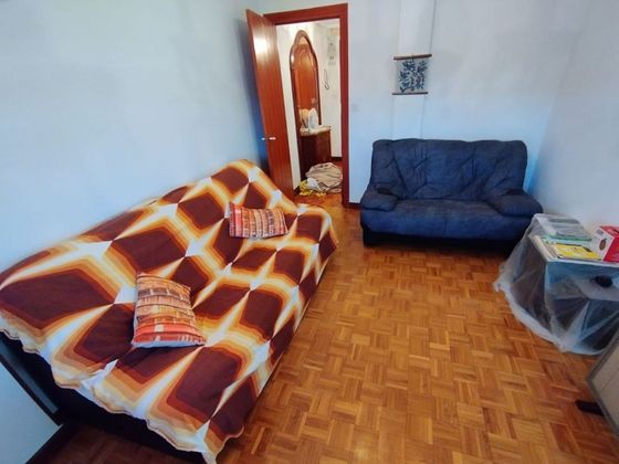 Foto 2 de Piso en venta en Medina de Pomar de 4 habitaciones con terraza y ascensor