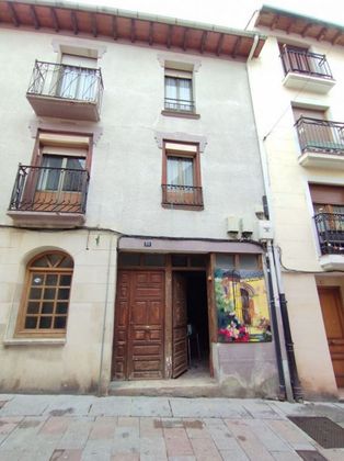 Foto 1 de Casa en venda a Medina de Pomar de 10 habitacions i 240 m²