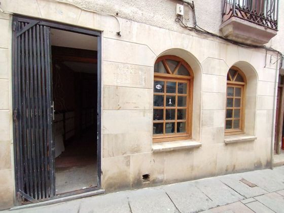 Foto 2 de Casa en venda a Medina de Pomar de 10 habitacions i 240 m²