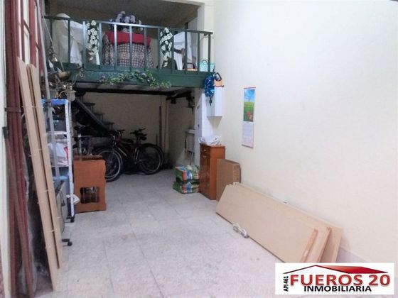 Foto 1 de Venta de garaje en Centro - Desierto - Arrontegi de 30 m²