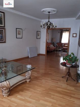 Foto 1 de Pis en venda a Centro - Segovia de 5 habitacions amb balcó i calefacció