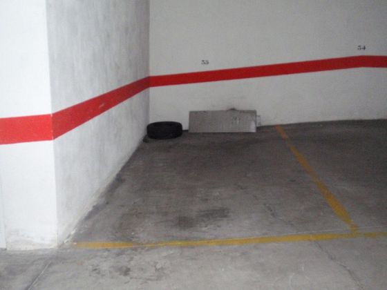 Foto 2 de Garatge en venda a Torrecaballeros de 23 m²