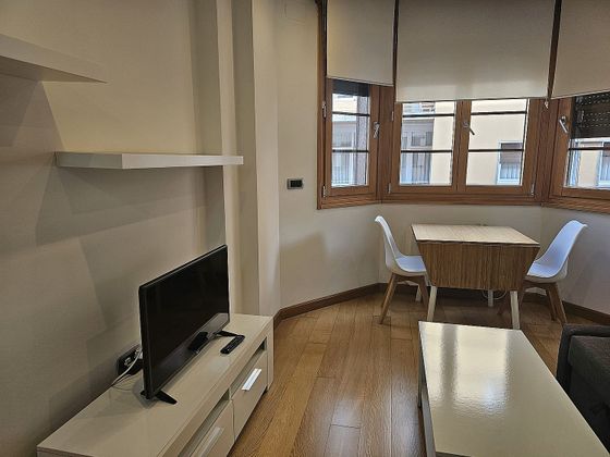 Foto 1 de Alquiler de piso en Centro - Gijón de 1 habitación con muebles y calefacción