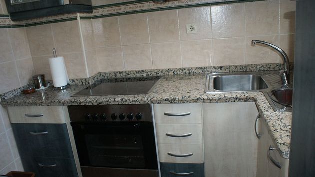 Foto 2 de Venta de piso en Salgueira - O Castaño de 1 habitación con calefacción