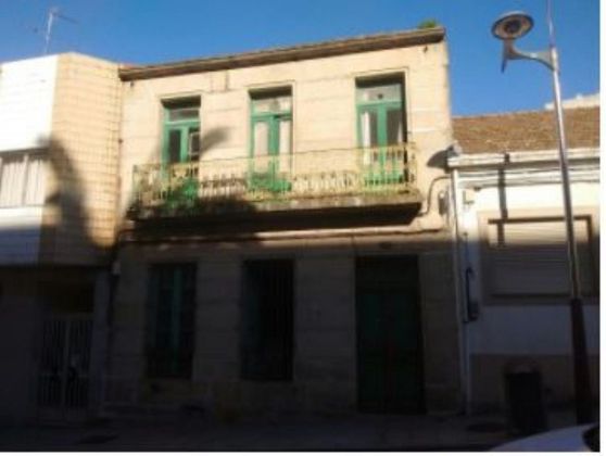 Foto 1 de Casa en venta en calle Palencia de 6 habitaciones con terraza y jardín