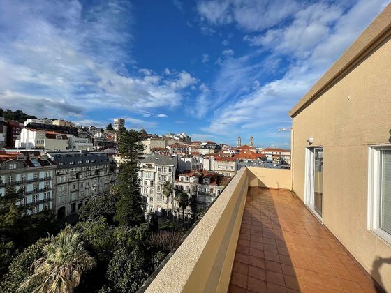 Foto 1 de Àtic en lloguer a plaza De Compostela de 3 habitacions amb terrassa i garatge