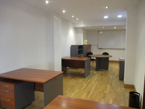 Foto 2 de Alquiler de oficina en Gros de 35 m²