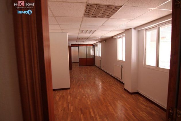 Foto 1 de Oficina en lloguer a Burlada/Burlata amb calefacció i ascensor