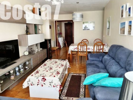 Foto 1 de Piso en alquiler en Noja de 3 habitaciones con garaje y muebles