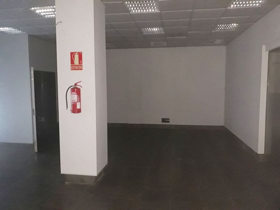 Foto 1 de Local en alquiler en Centro - Torrelavega de 215 m²