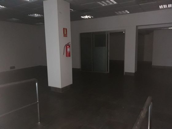 Foto 2 de Local en alquiler en Centro - Torrelavega de 215 m²