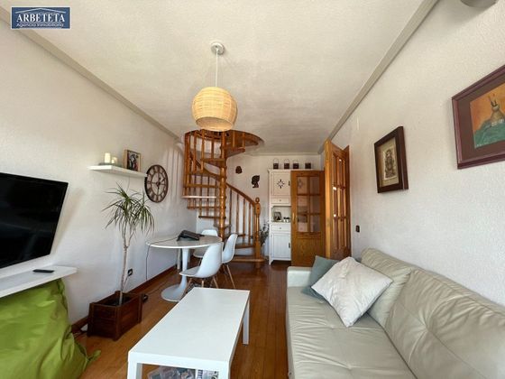 Foto 2 de Dúplex en venda a Casco Histórico de 4 habitacions amb garatge i balcó
