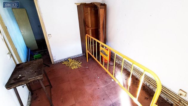 Foto 2 de Venta de chalet en Sigüenza de 3 habitaciones con terraza y garaje