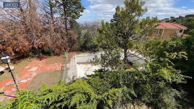 Foto 2 de Xalet en venda a El Clavín-Valdeluz de 5 habitacions amb terrassa i piscina
