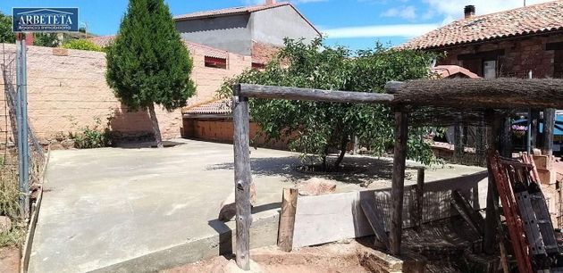 Foto 1 de Casa en venda a Alcolea de las Peñas de 4 habitacions amb piscina i calefacció