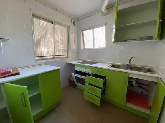 Foto 2 de Pis en venda a Plan Sur-Amistad de 3 habitacions amb terrassa i calefacció