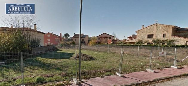 Foto 2 de Venta de terreno en Sigüenza de 571 m²